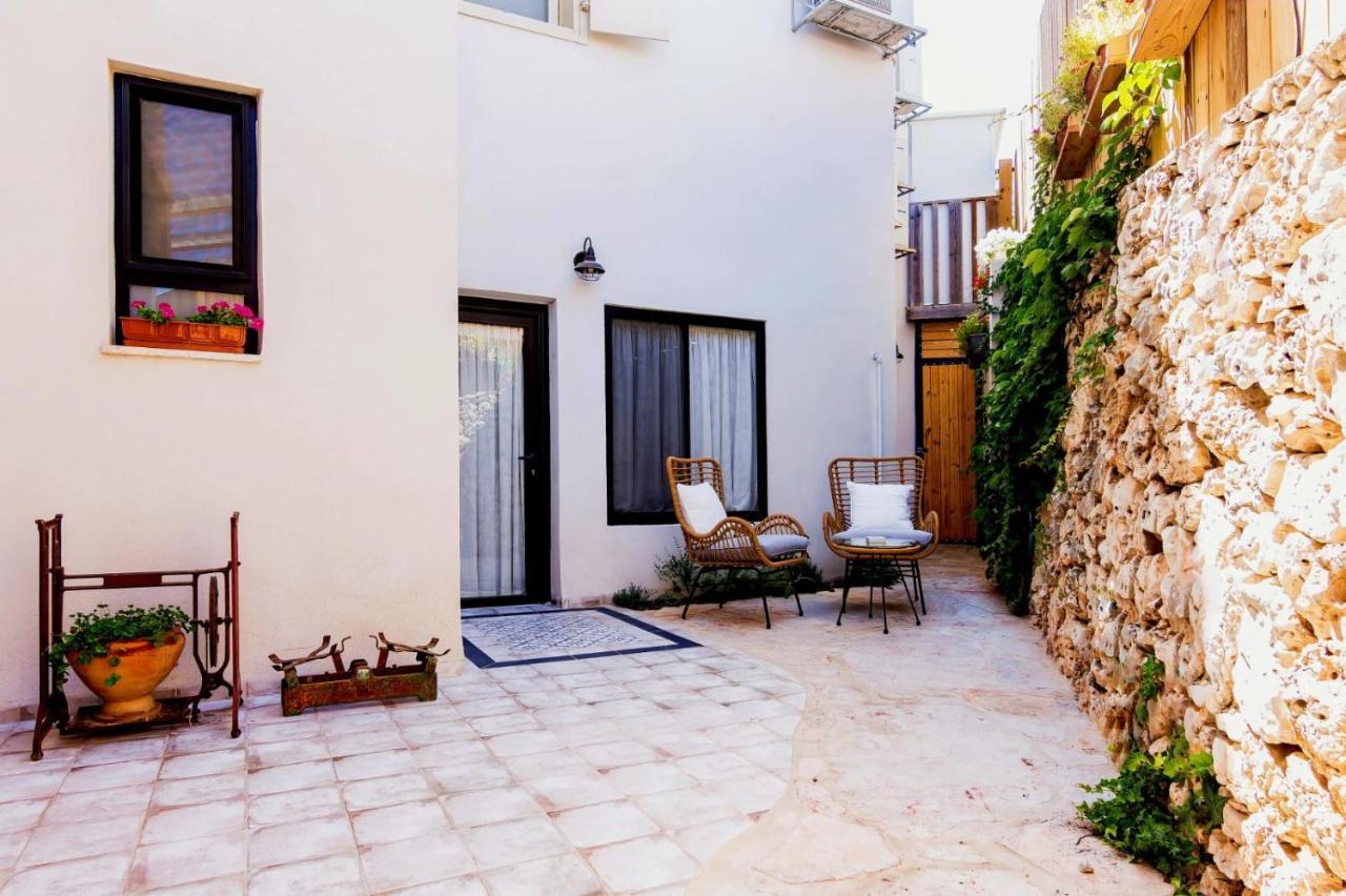 Bed and Breakfast Jabotinsky 37 Zichron Ja’akow Exterior foto