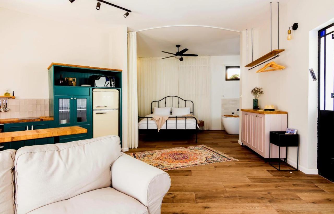 Bed and Breakfast Jabotinsky 37 Zichron Ja’akow Exterior foto